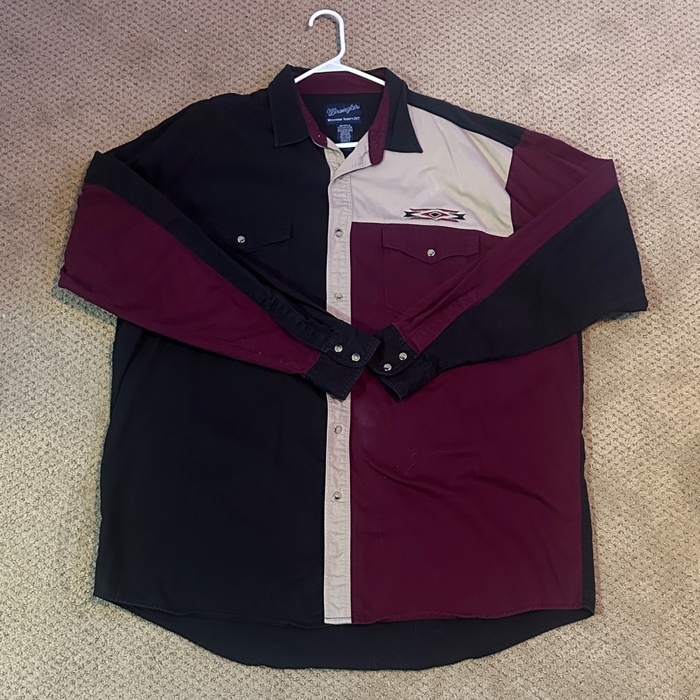 Vintage Wrangler Men’s Color Block Pearl Snap